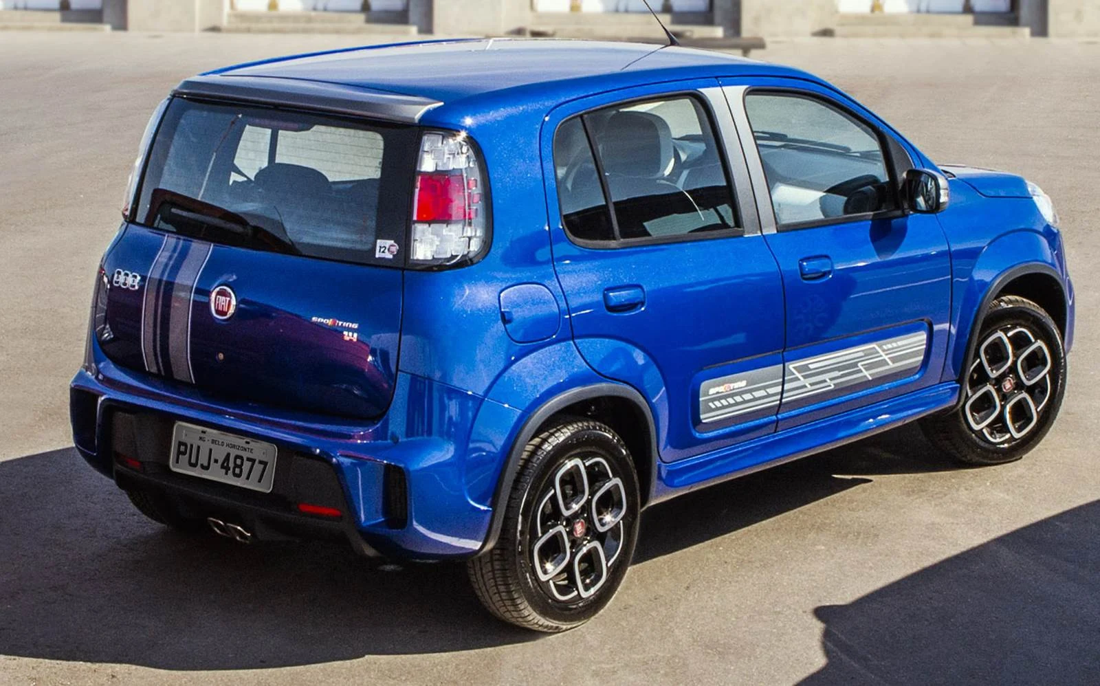 Novo Fiat Uno 2015 - Sporting