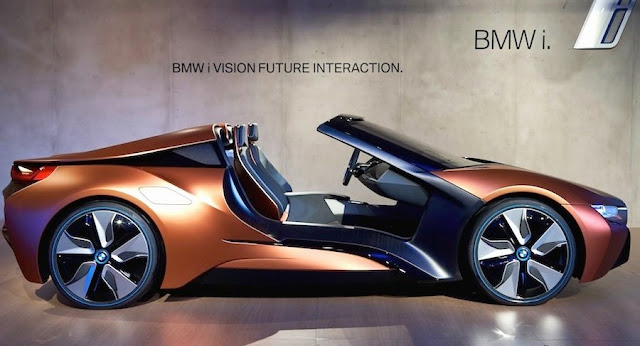 BMW、ルーフもドアも無い「i8スパイダー」のコンセプトカーを公開！