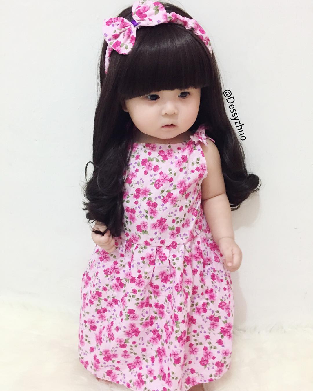 Iiiih Gemes Bayi  Perempuan  yang Sering Dandan Rambut  ini 