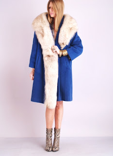 Vintage 1960's blue wool Lilli Ann Coat with light brown fox fur trim and collar.