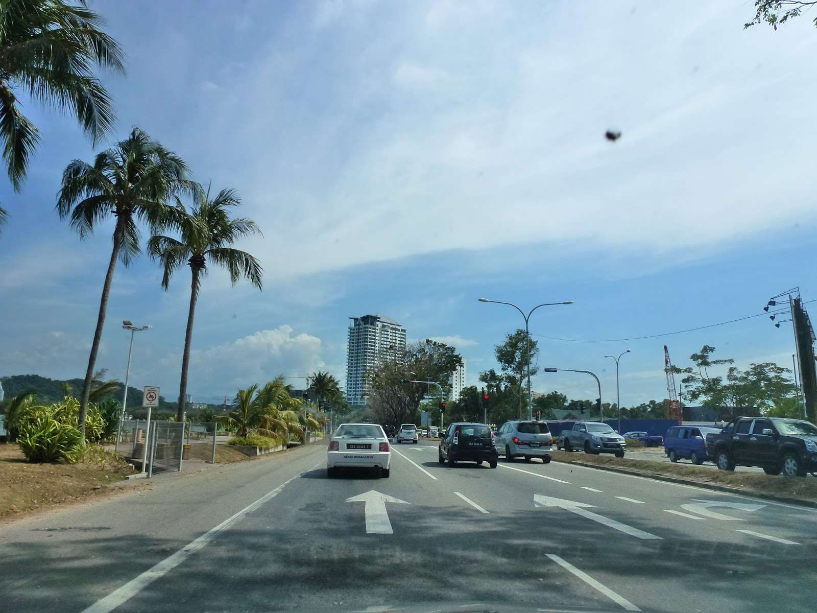 Jalan-jalan Sabah, Rumah Terbalik