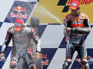 Mundial 2011 - Stoner lidera el Gran Premio de Estados Unidos a pesar de la pole de Lorenzo