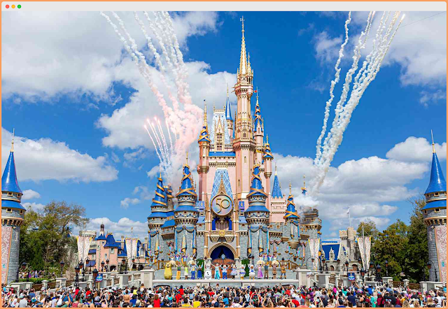 people are enjoy at Walt Disney World