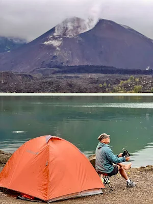 Rest and night Lake Segara Anak Mount Rinjani