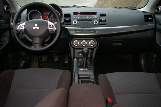 2013 Mitsubishi Lancer Interior / 2013 Mitsubishi Lancer Evolution - Pictures - CarGurus : 2013 mitsubishi lancer sedan dashboard.