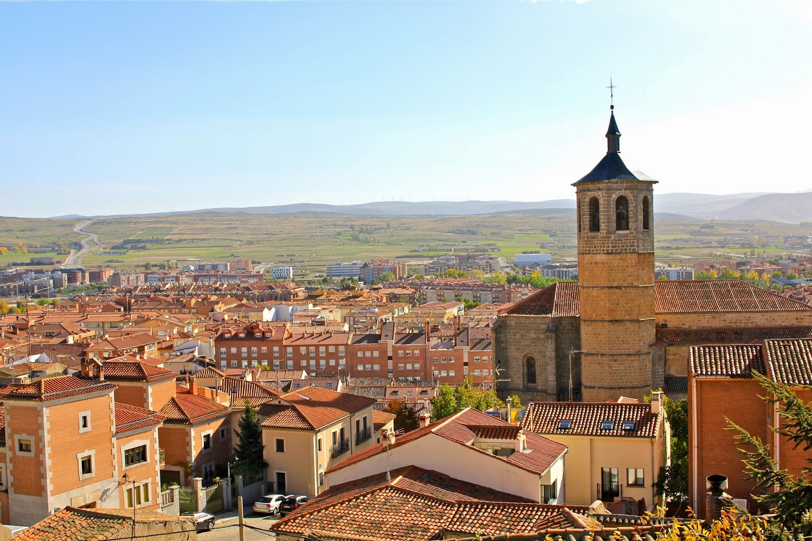 Ávila: 5 best day trips from Madrid - all less than 2 hours away from the city center! | adelanteblog.com