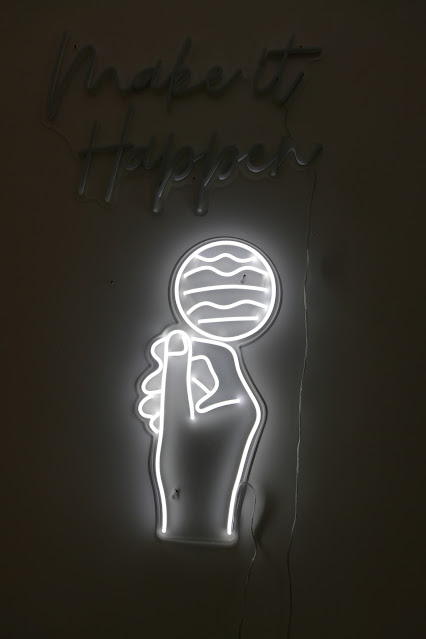 Best Neon Lights To Get For Your Home, neon vibes uk, neon vibes reviews, neon vibes uk reviews, neon vibes sign, neon vibes discount, custom neon light brand, best neon light uk