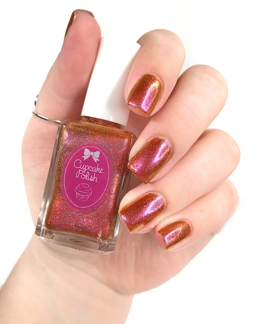 Cupcake Polish Heart of Iceland 25 Sweetpeas