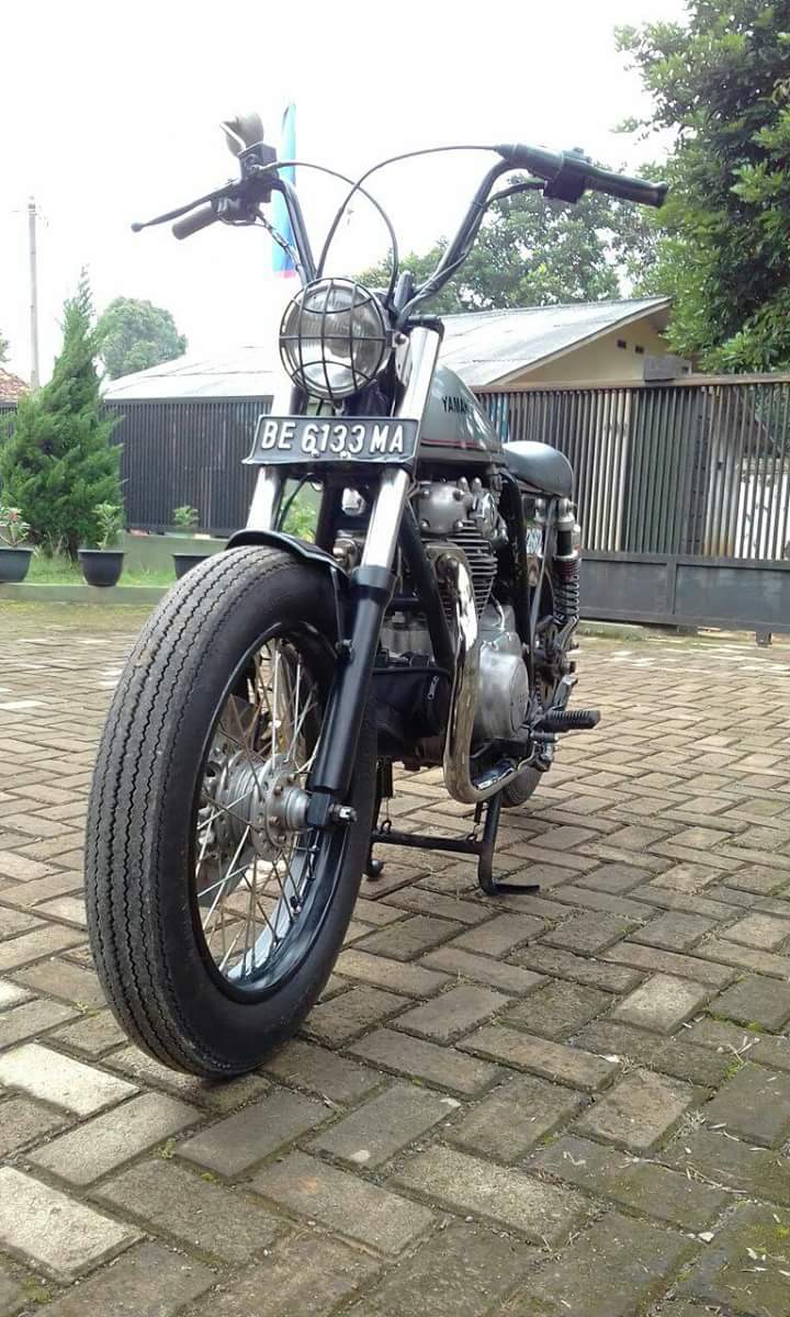 Forsale Custom Yamaha  XS650  Tahun 79 BANDUNG LAPAK 