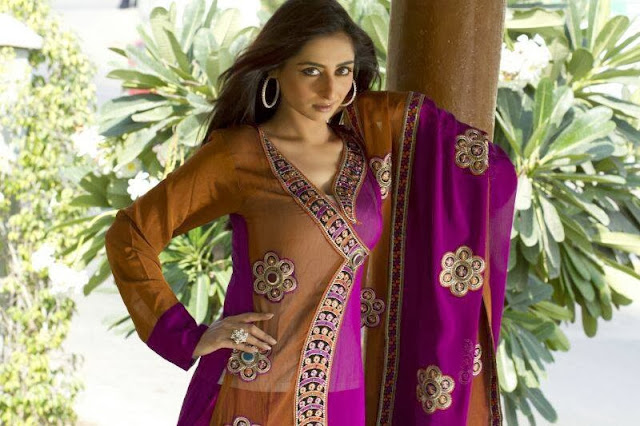 New-fashion-wear-for-wedding-in-Pakistan