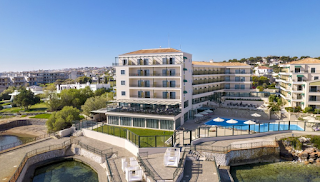 Nea Makri hotel's overview