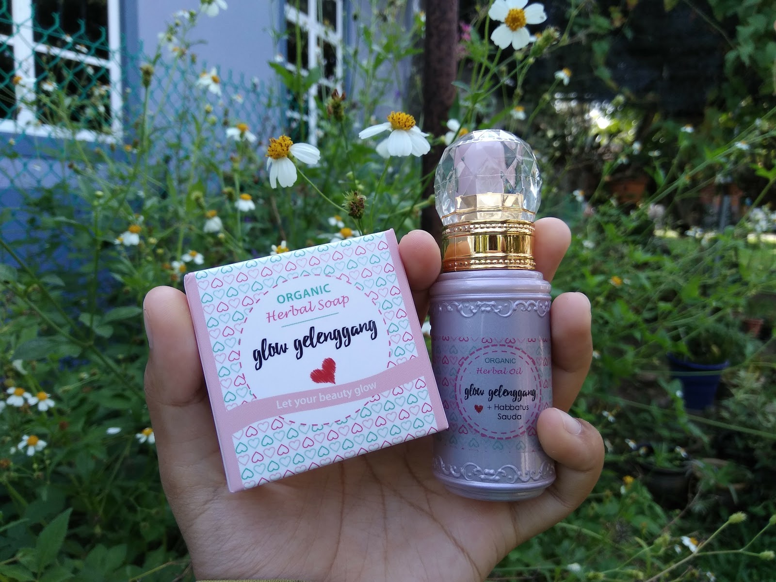 GLOW GELENGGANG  Merawat Eczema & Panau AIRA AIRA