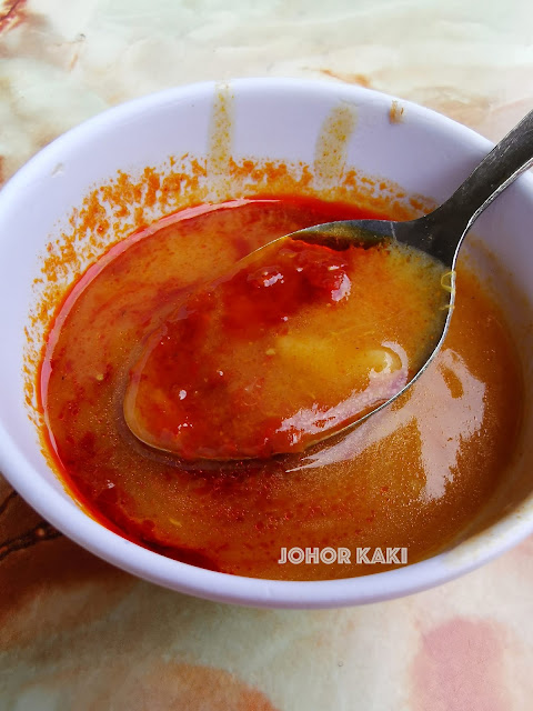 Tahir Roti Canai @ Warung Jalan Lembing in Taman Sri Tebrau, Johor Bahru