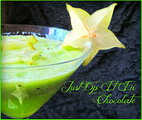 Green Halloween smoothie recipe