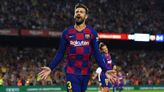 فاز برشلونة المكون من 10 لاعبين على أوساسونا ليضمن تصدر الدوري الإسباني خلال كأس العالم