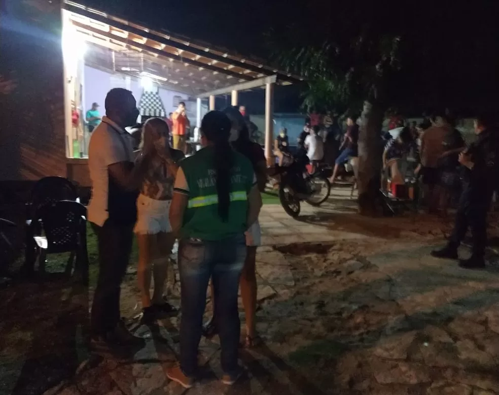 50 pessoas são levadas à delegacia por aglomeração em Limoeiro do Norte