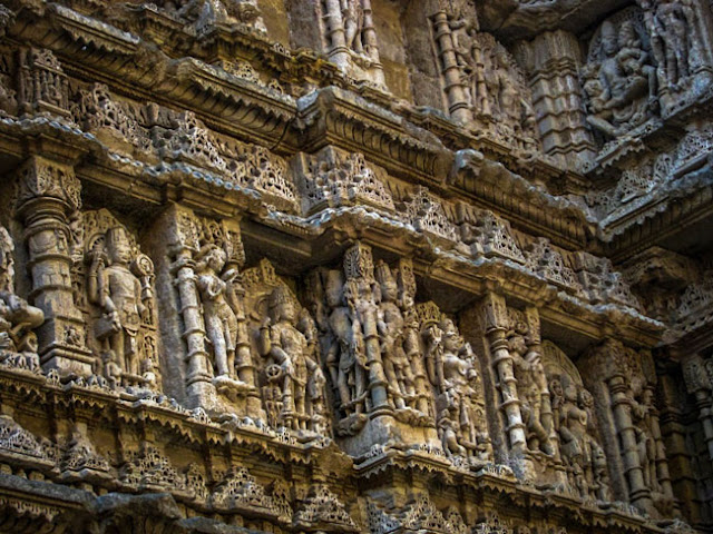 carvings rani ni vav patan gujarat UNESCO heritage site