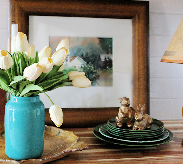 Simple Spring Decor Touches from the Thrift Store