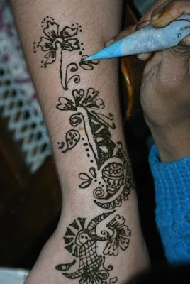 Temporary Henna Tattoos