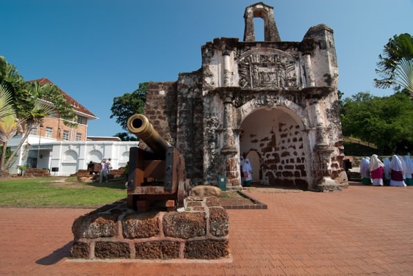 Senarai Tempat-Tempat Pelancongan Menarik Di Malaysia, Percutian menarik malaysia, KELANTAN, TERENGGANU, PERLIS, PAHANG, PERAK, KEDAH, PULAU PINANG,  NEGERI SEMBILAN, MELAKA, JOHOR, SABAH, SARAWAK, KUALA LUMPUR , SELANGOR,