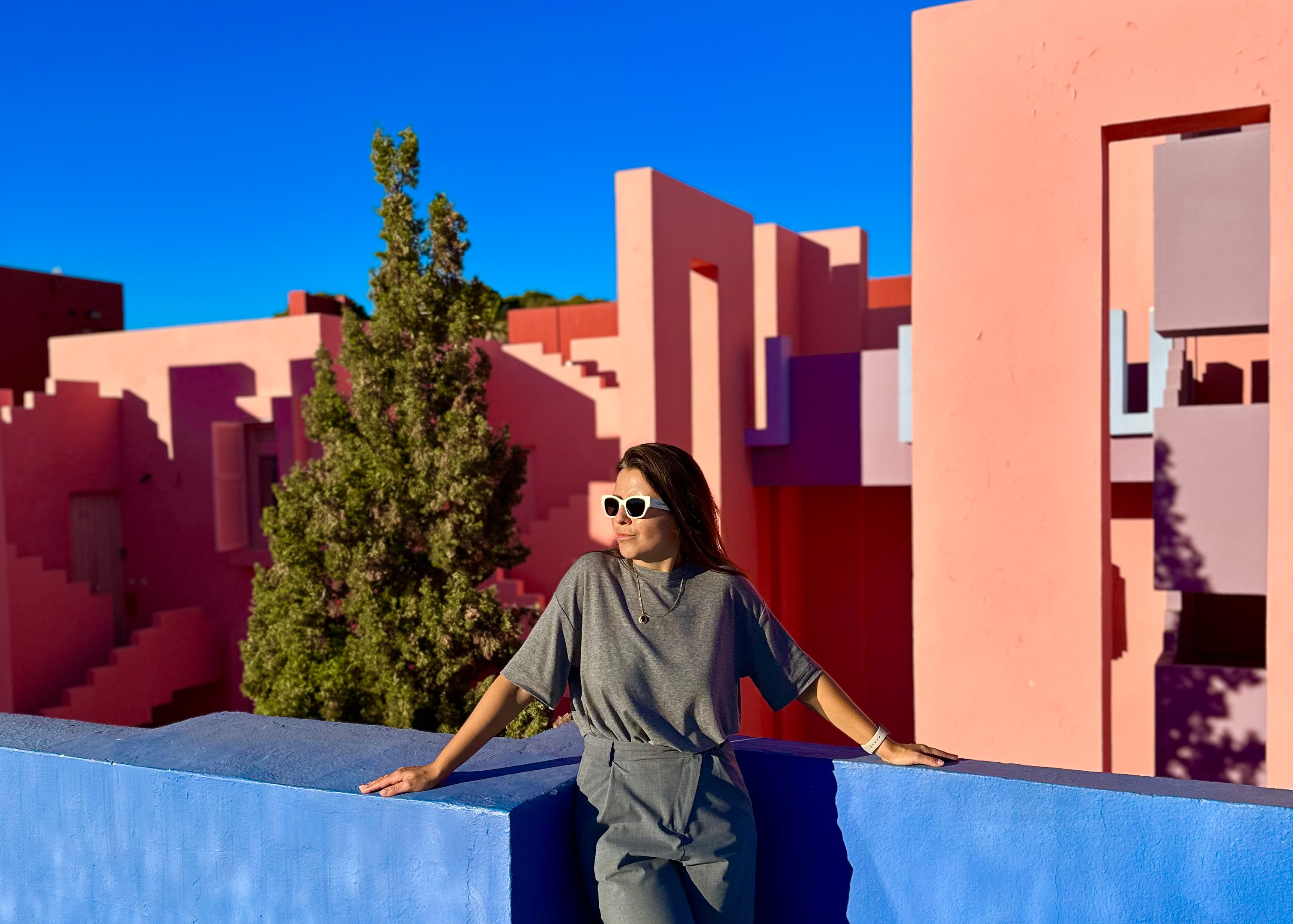 MURALLA ROJA - CALPE HISZPANIA