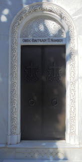 το ταφικό μνημείο του Οίκου Νομικού Ευάγγελου  στο Α΄ Νεκροταφείο των Αθηνών