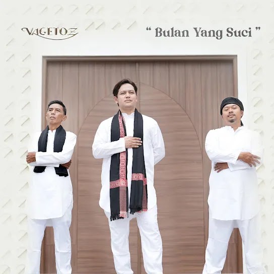 Bulan Yang Suci - Vagetoz