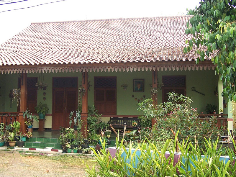 Bentuk Atap Rumah Adat Betawi - Contoh gambar desain rumah 