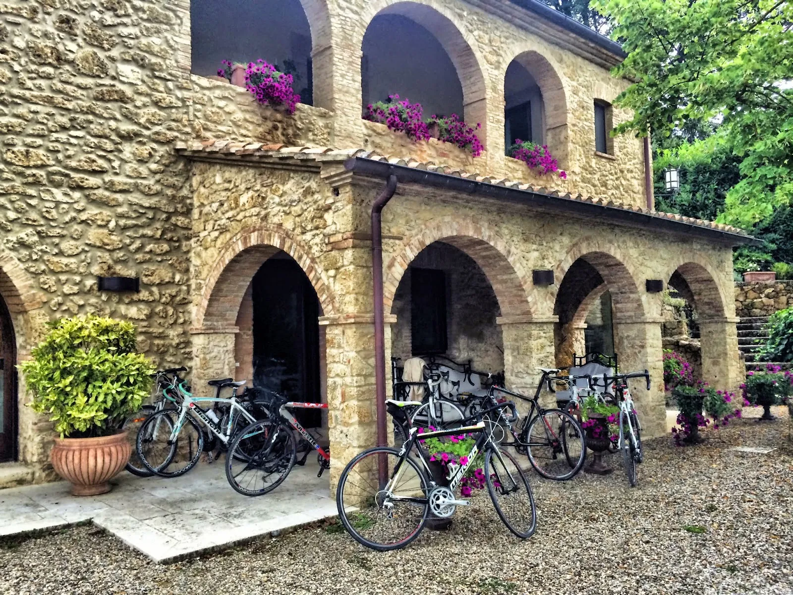 bicycle rental shop in sarteano siena