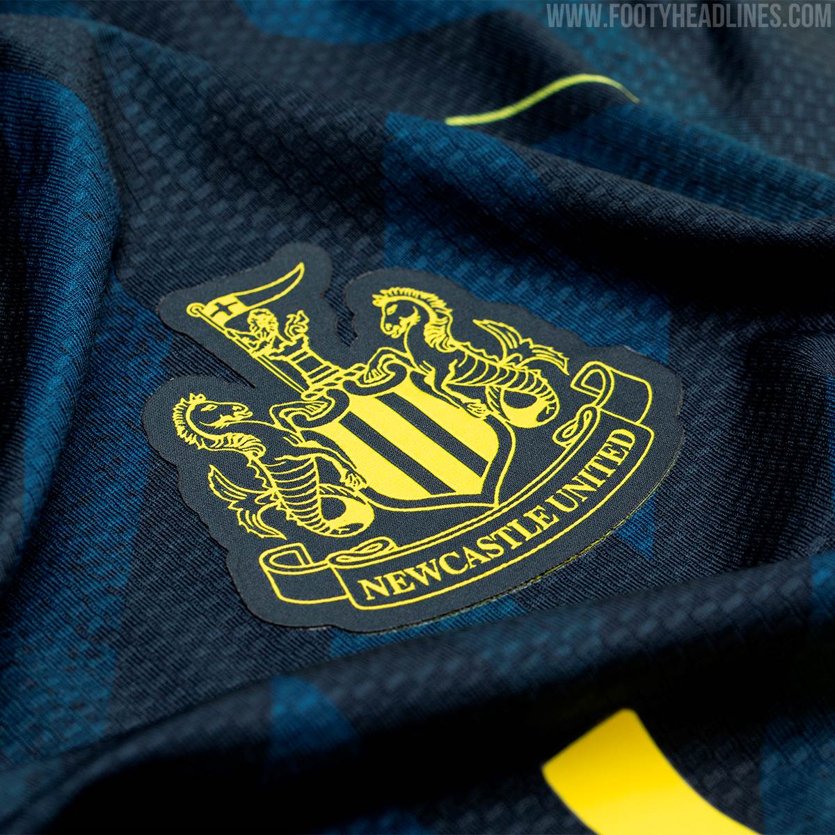 newcastle fc third kit