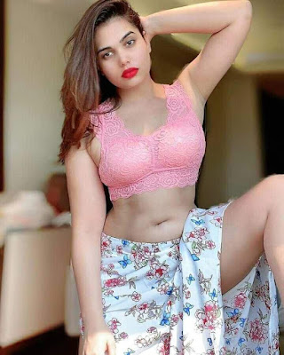 සුද්දි අක්කගෙ සැප ලෝකය​