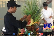 Hotel Meotel by Dafam Gelar Jember Fun Fruits Carving Competition 