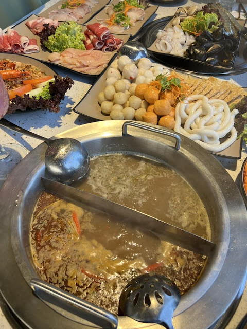 Muara Steamboat & Grill Sajikan 6 Jenis Sup Dan 24 Jenis Sos Pilihan