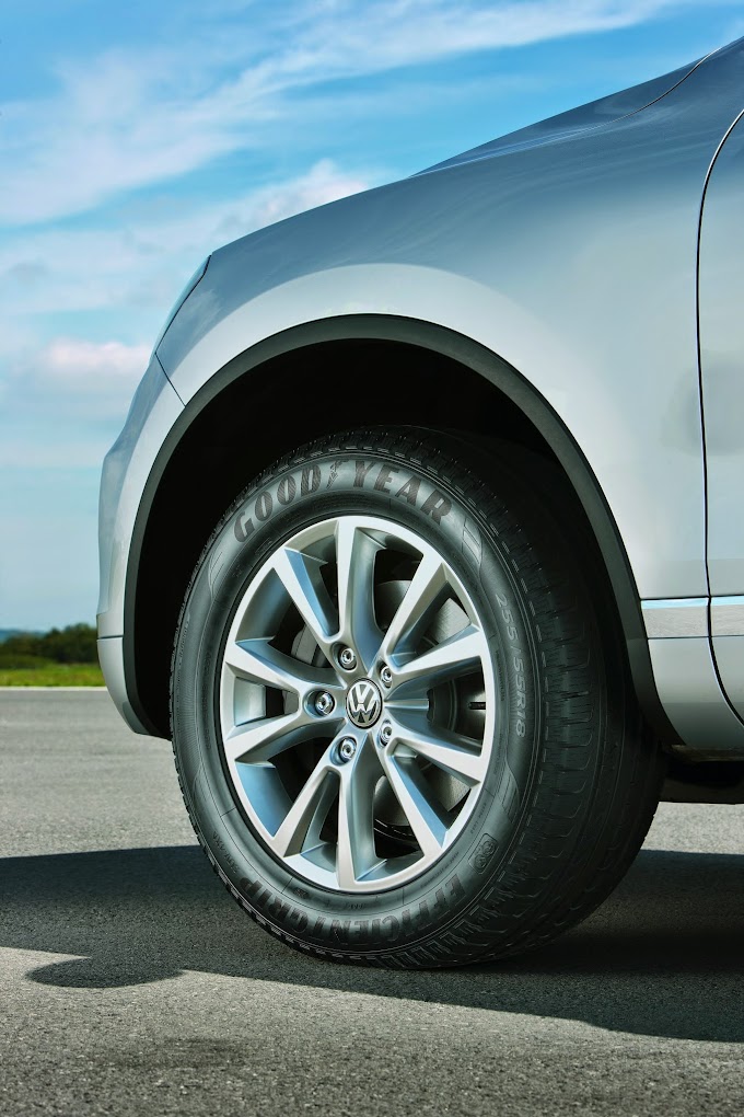 GOODYEAR EFFİCİENTGRİP SUV, “2014’ÜN EN İYİ SUV LASTİĞİ” SEÇİLDİ