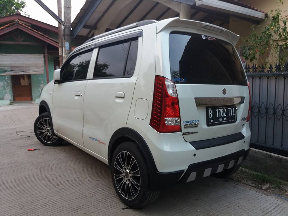 Over Fender Suzuki Wagon R + Diffuser  Body kit Mobil