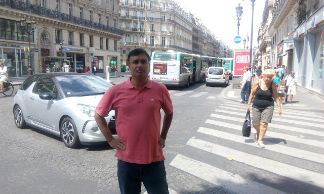 A trip to Paris by drifter baba