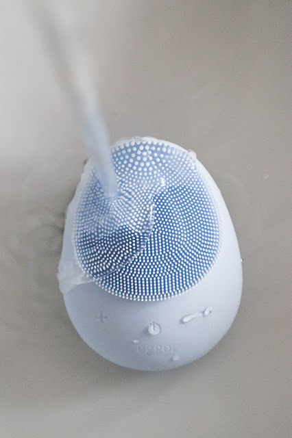 3 reasons to use a cleansing brush for a radiant skin