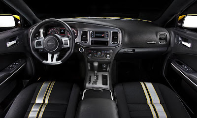 2015 Dodge Challenger SRT8 Interior