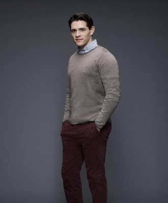 Casey Cott Height Weight Body Measurements