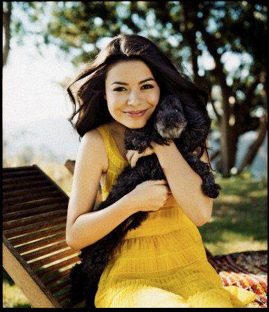 Photoshoot de Miranda Cosgrove Febrero 2012