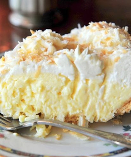 Old Fashioned Coconut Cream Pie