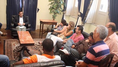 Reunião com representantes sindicais Foto Gidelzo Silva (Secom Ilhéus)