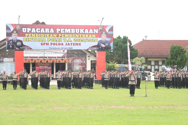 Waka Polda Jateng Buka Pendidikan Pembentukan Bintara Polri T.A 2025 di SPN Banyumas