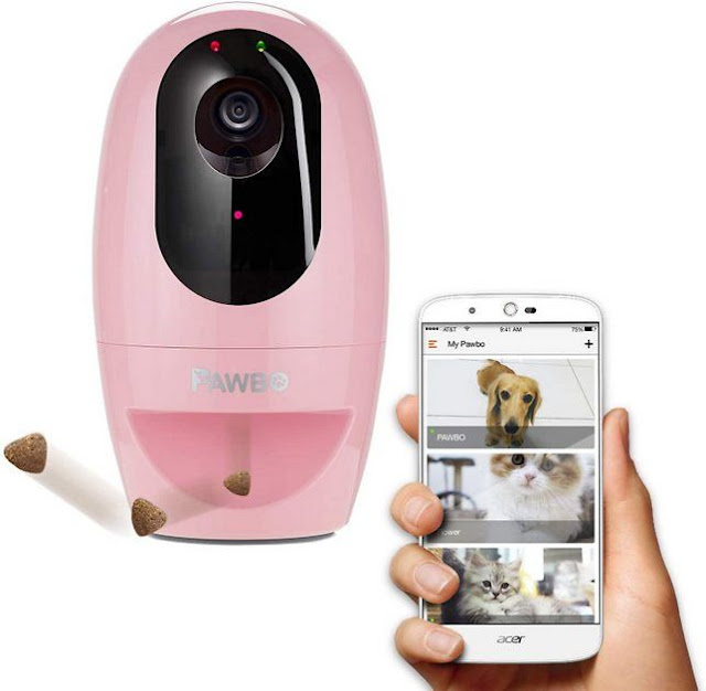 Smart pet camera with treat dispenser for Shih Tzus, perfect for U.S. dog owners in 2025
