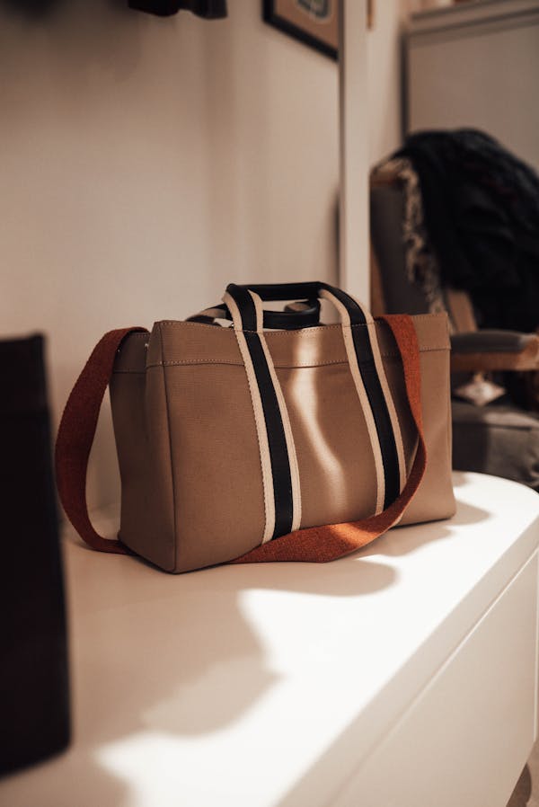 Pabrik Tas Terbaik yang Harus Kamu Ketahui untuk Koleksi Tas Fashionable!