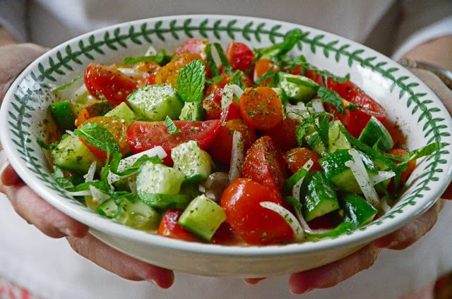 Lebanese Cucumber & Tomato Salad with Mint 