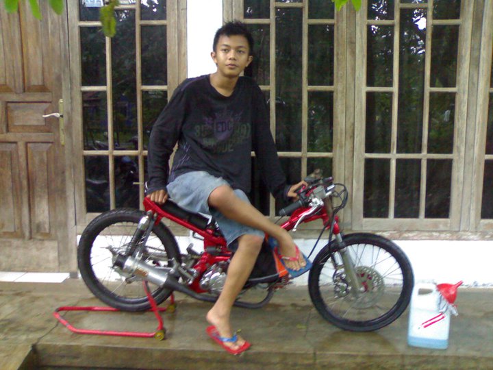 Foto Motor Drag Vega R