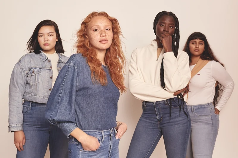 Levi’s® Sculpt + Sustainably Soft Koleksiyonuyla Tanışın