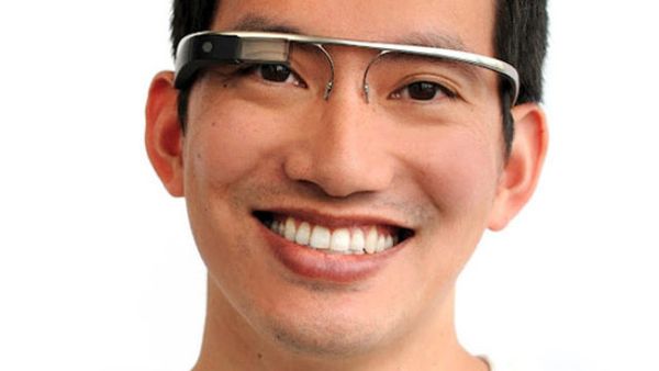 8 Produk Teknologi yang Tidak Akan Hadir di Tahun 2013: Kacamata "Google"