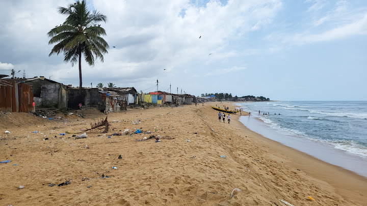 Slum in rich Monrovia